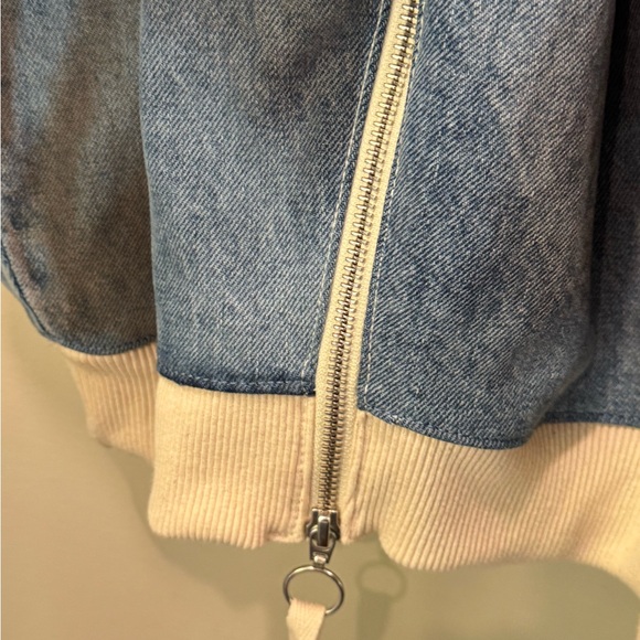 Zara Men’s shirt. Denim with waistband and zipper trim - Picture 3 of 9